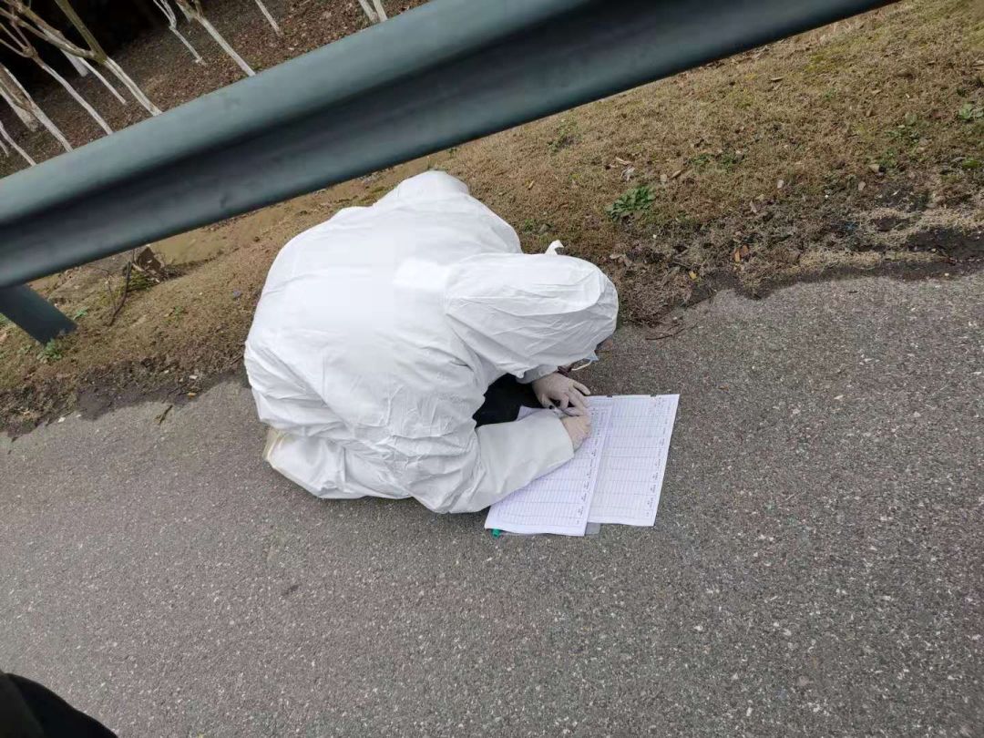 关于成都蓉城内部会议纪要流出：清晨豪取连胜，欧冠使命明确，医务组通报恢复的信息