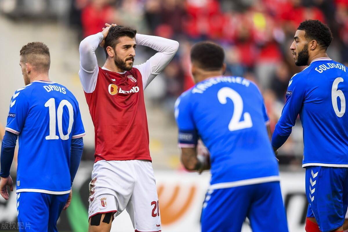 广州队迎葡超关键赛，赛后调整名单，气氛紧张，球探报告显示潜力的简单介绍